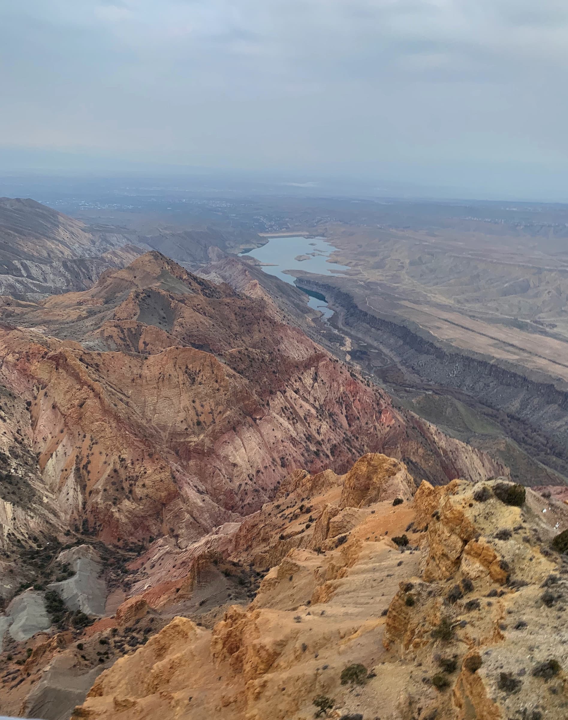hike Mount Yeranos